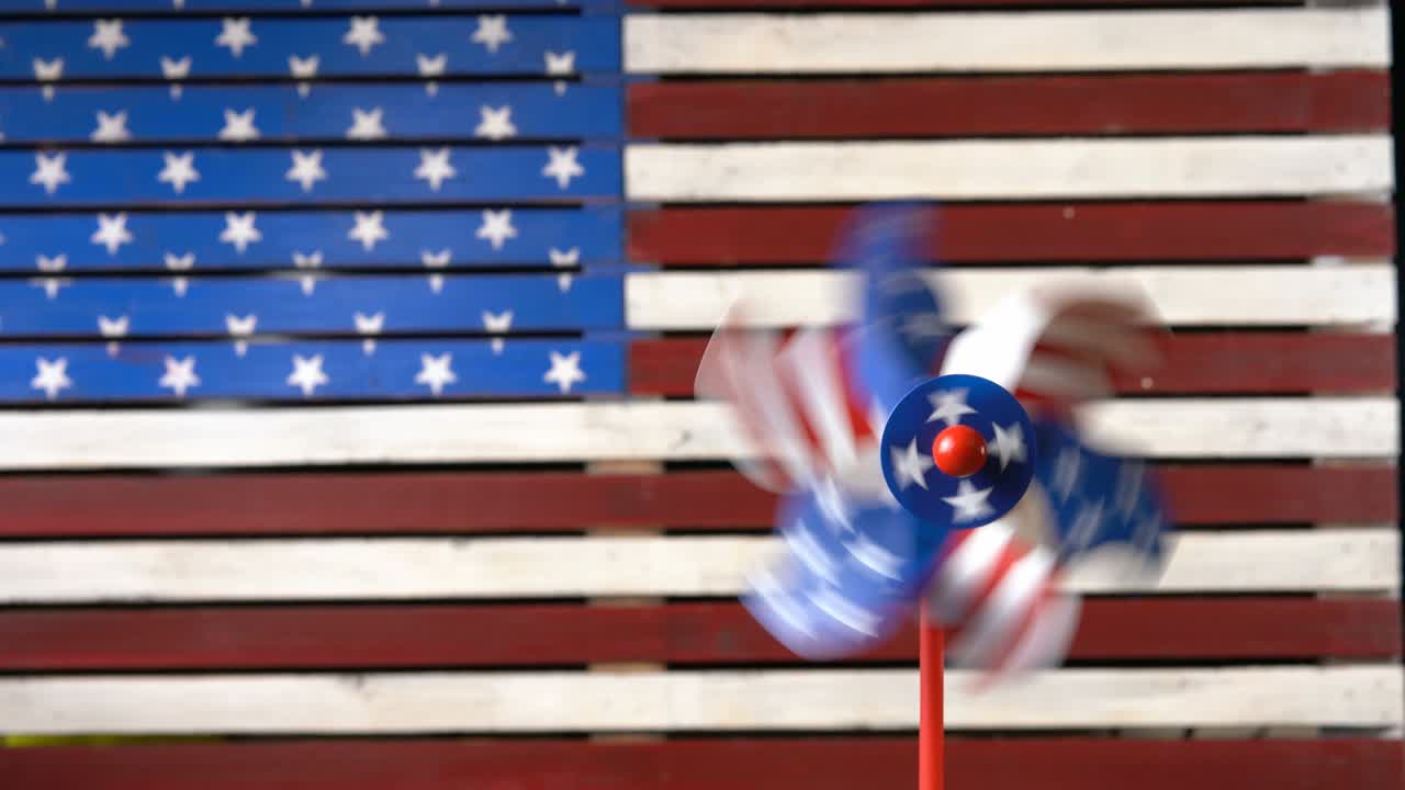 우리 발 앞에 있는 핀이나 소용돌이