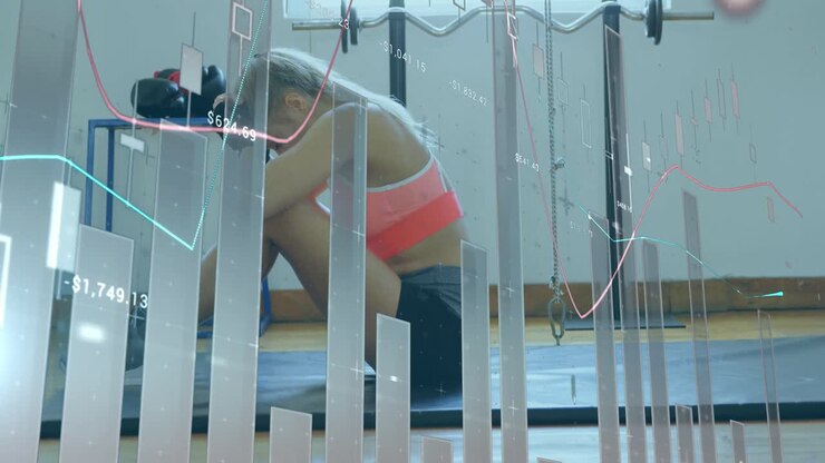 animación del procesamiento de datos sobre una mujer caucásica en el gimnasio