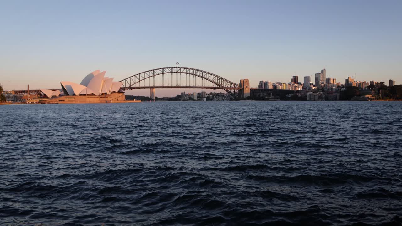 Sydney Harbour Opera House and Sydney Harbour Bridge, New South Wales, Australia