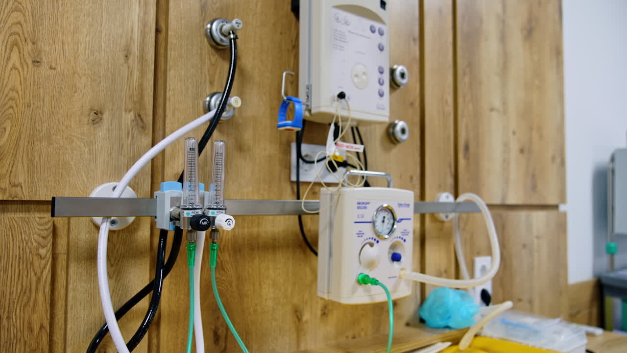 Special medical equipment for newborn babies. Apparatuses for resuscitation of babies in hospital ward.