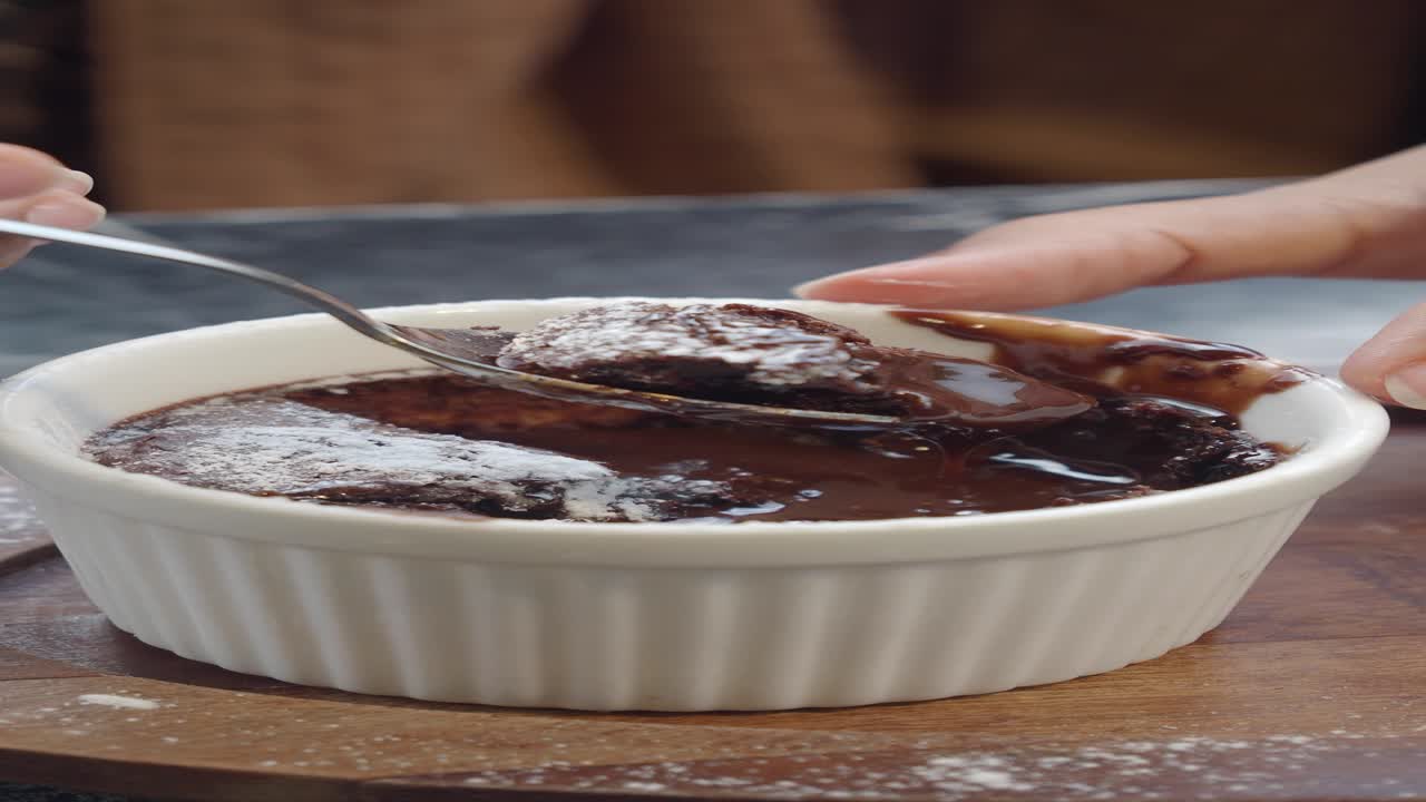 맛있는 초콜릿 라바 케이크