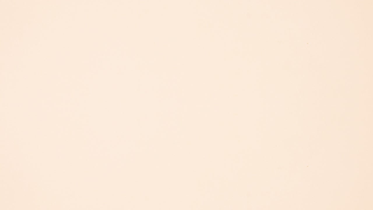 las hojas de otoño y las decoraciones aparecen en la parte superior y inferior.