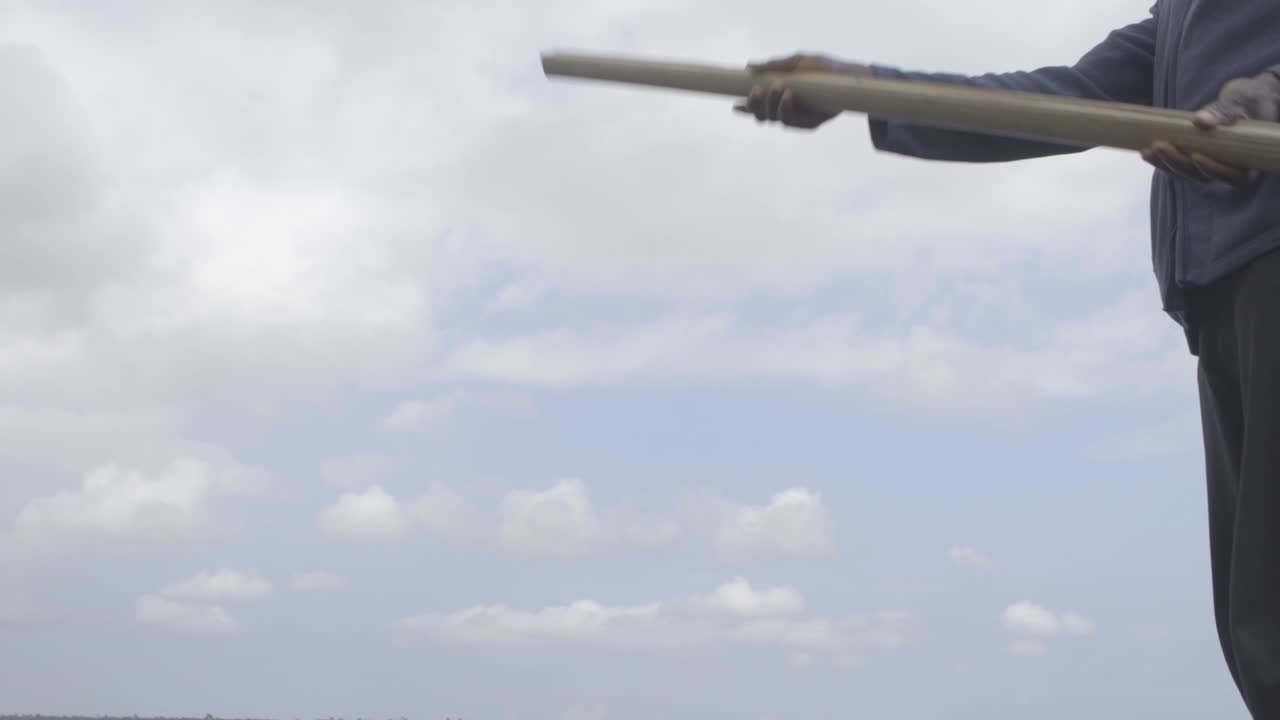 강둑 계류 나이지리아 02