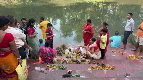 hindu religious ceremony at a river ghat