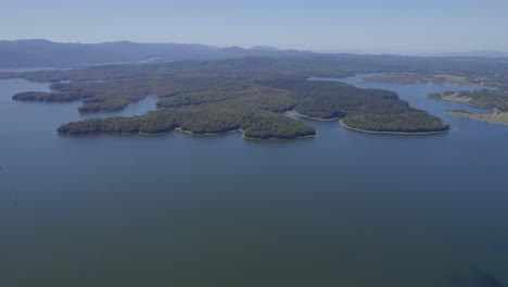 Forest-Reserve-On-Tinaroo-Falls-Dam