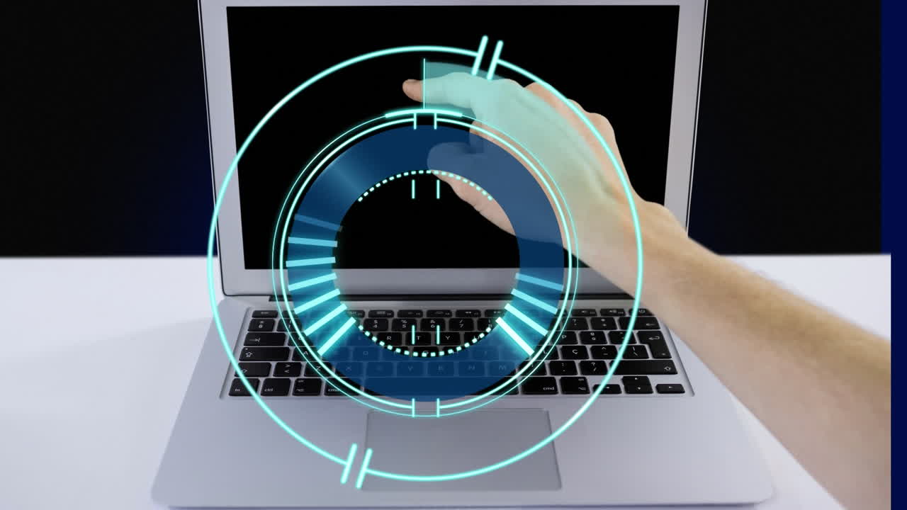 animación de escaneo de alcance y puntos rojos sobre la mano apuntando en el portátil