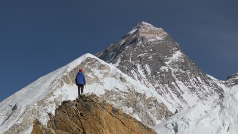 Drone-shows-a-successful-hike-to-Kalapatthar-viewpoint-on-Everest-Base-Camp-trek,-Nepal