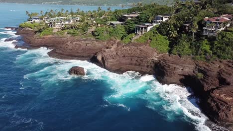 Drohnenansicht-Der-Spuckhöhle-In-Honolulu-Hawaii-3