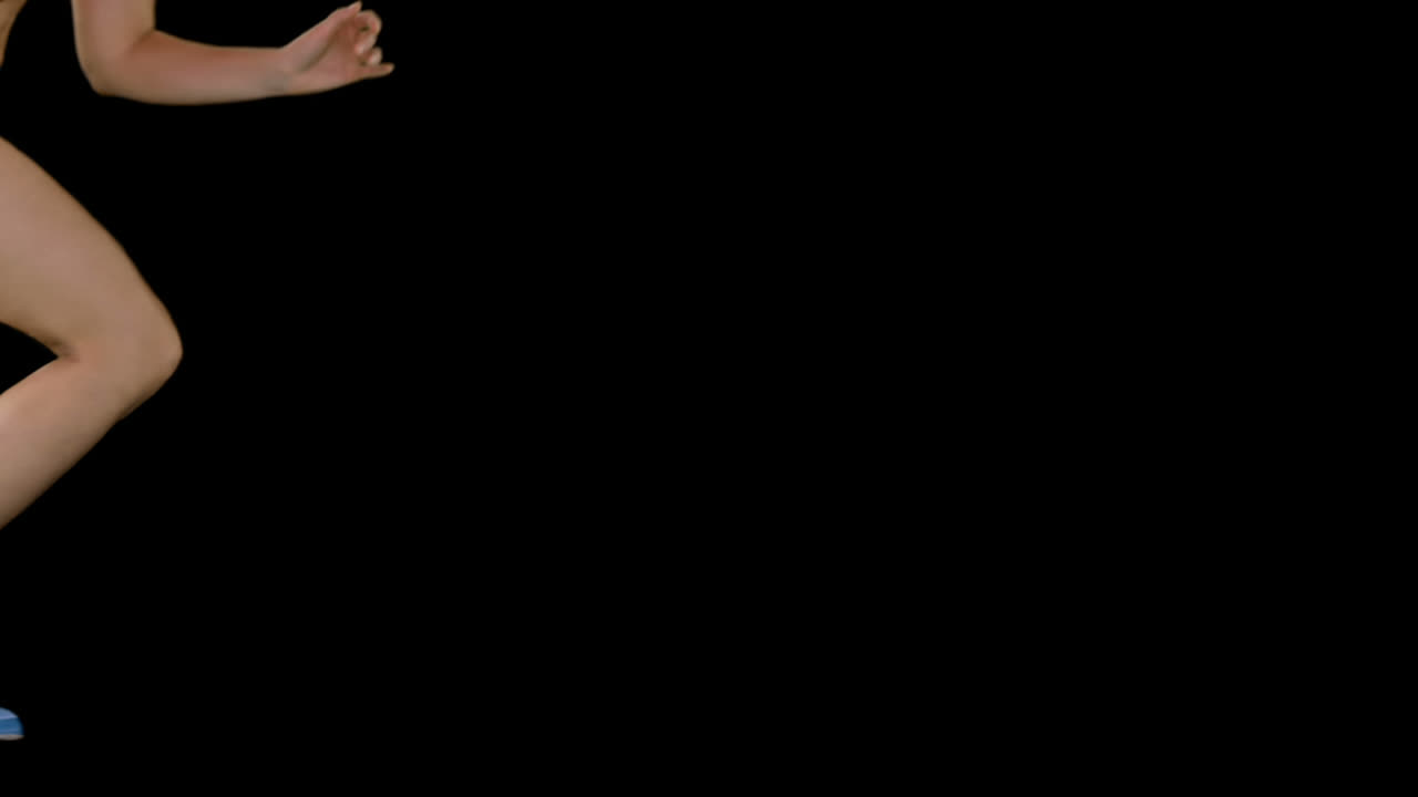 mujer deportiva corriendo