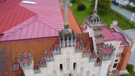 Ancient-Exterior-Of-Rotenturm-Castle-With-Moss-In-Rotenturm-an-der-Pinka,-Austria