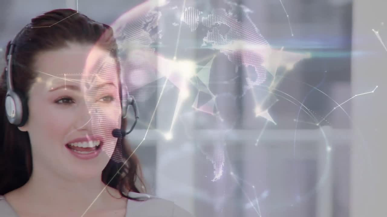 Animação de rede de conexões sobre mulher de negócios usando headsets de telefone