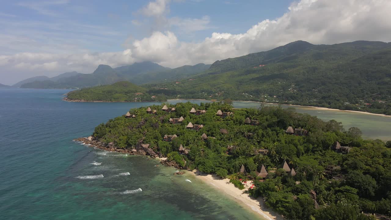 imágenes de drones de paisajes en las seychelles