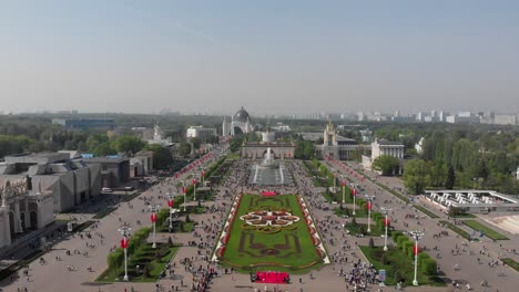 moscow fontan druzhba narodov, kamennyy tsvetok, vostok rocket with a drone at 4k 30fps