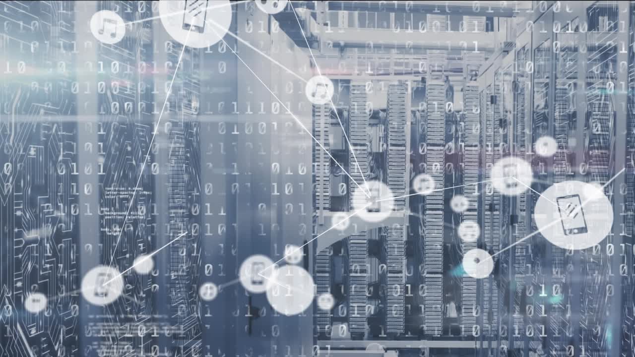 Animazione di rete di connessioni con icone e codice binario su server di computer