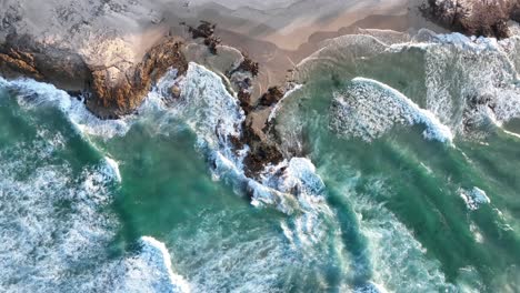 Top-down-static-shot-of-Stradbroke-Islands-Rocky-Coast-Line