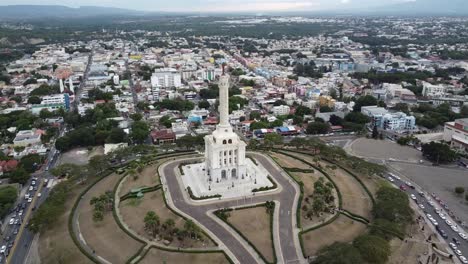 Aerial-View-Of-The-Hilltop-Monument-Monumento-A-Los-Héroes-De-La-Restauración-In-The-City-Of-Santiago-De-Los-30-Caballeros-In-The-Dominican-Republic