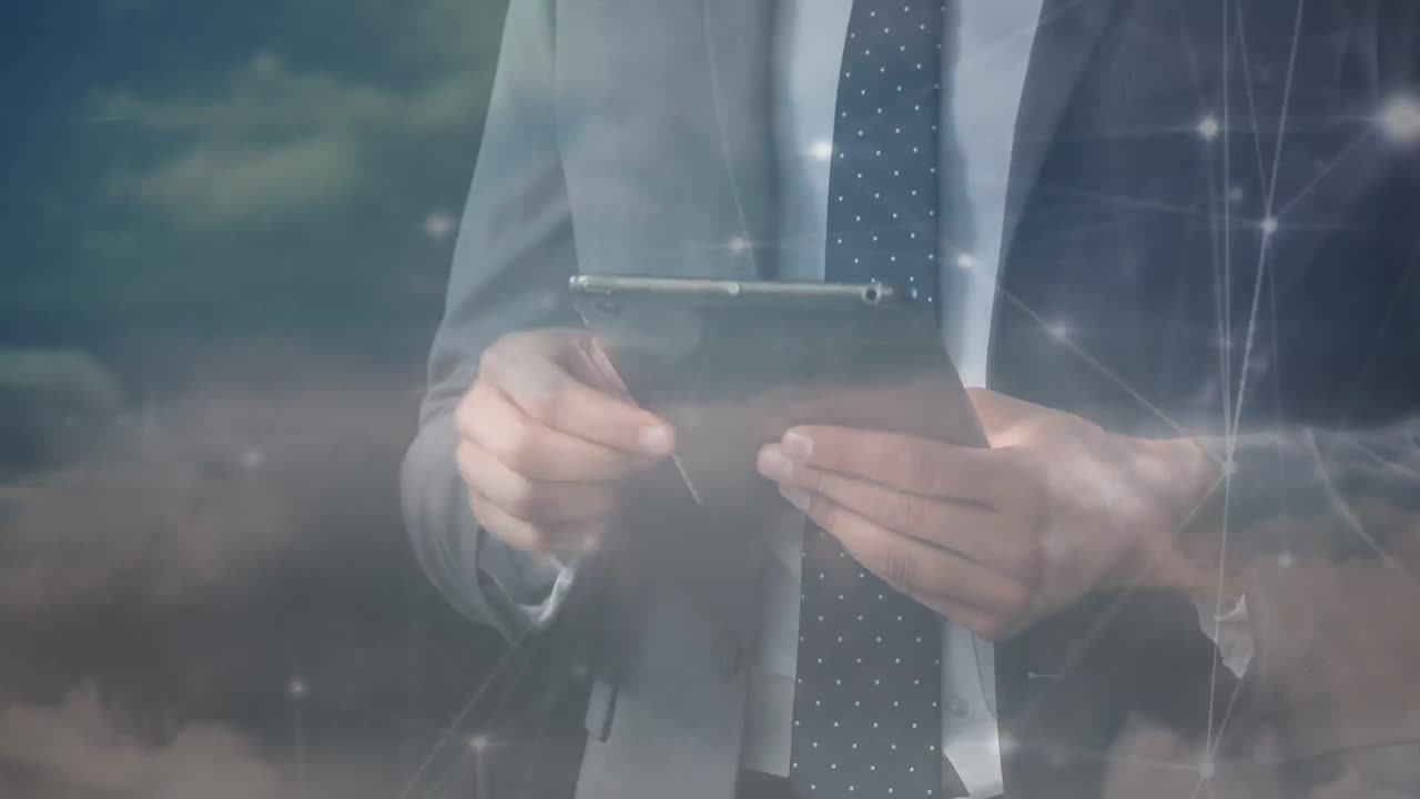 태블릿을 사용하는 코카서스 사업가의 연결 네트워크와 하늘의 애니메이션