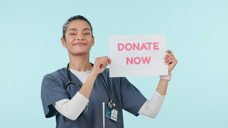 estudio, mujer o médico con el signo para donar ahora