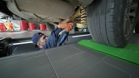 car suspension repair by a mechanic