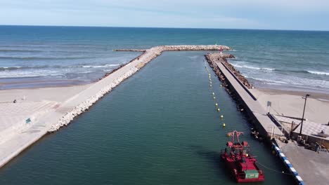 Entrance-to-Marina-port-harbour-Mediterranean-Sea-coast-in-Valencia,-Spain