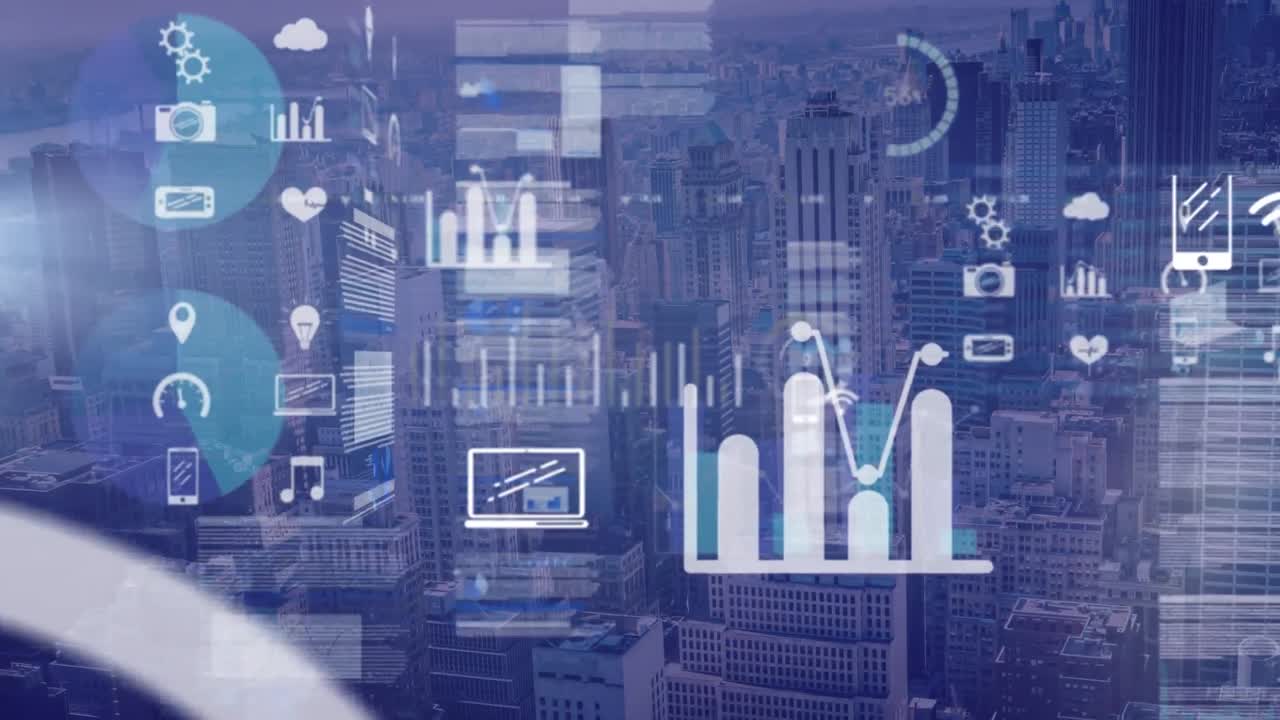 Animación de procesamiento de datos con ciudad de fondo