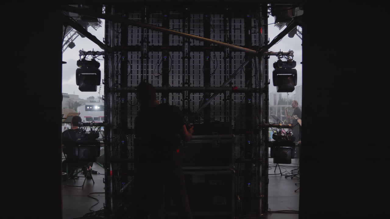 led 벽과 함께 콘서트 무대 설정