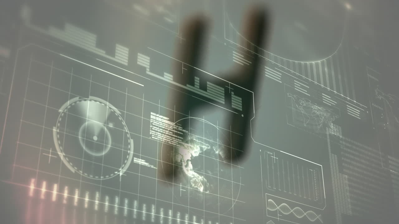 animación de la interfaz infográfica con globo, gráfico, mapas, radar sobre la letra h