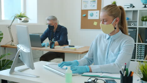 office workers during covid-19 pandemic