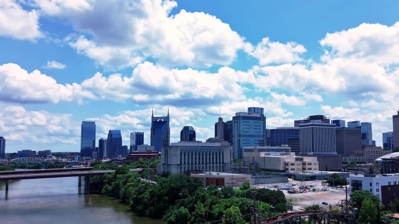 Time Lapse Of Clouds And Cars Commuting Over The Cumberland River In Downtown Nashville, USA