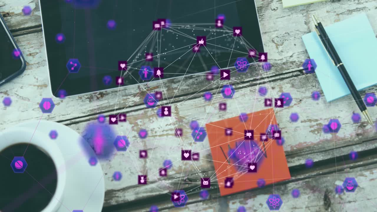 animación de globo de iconos digitales sobre tableta digital, notas y taza de café en una mesa de madera.