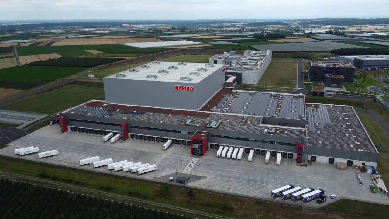 vista aérea de la fábrica del puerto