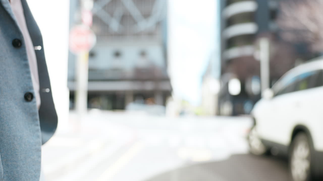 사업가, 도시, 그리고 악수