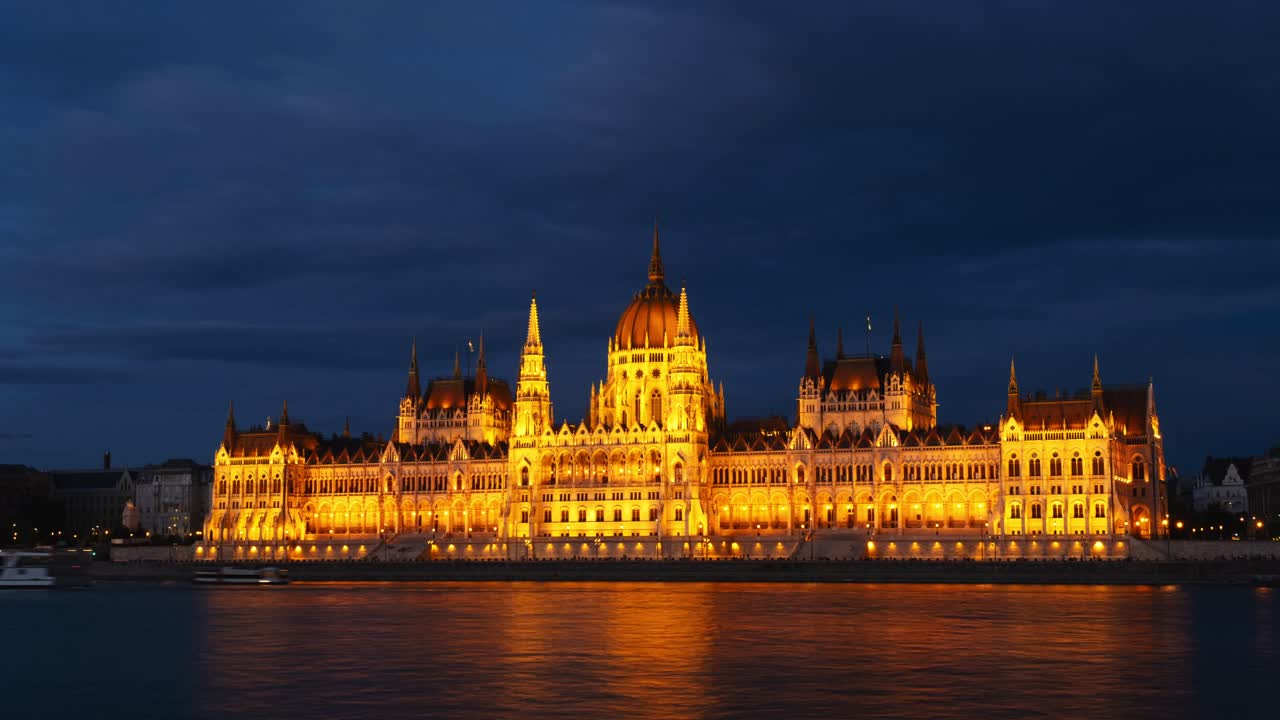 Timelapse 4K del parlamento più bello del mondo
