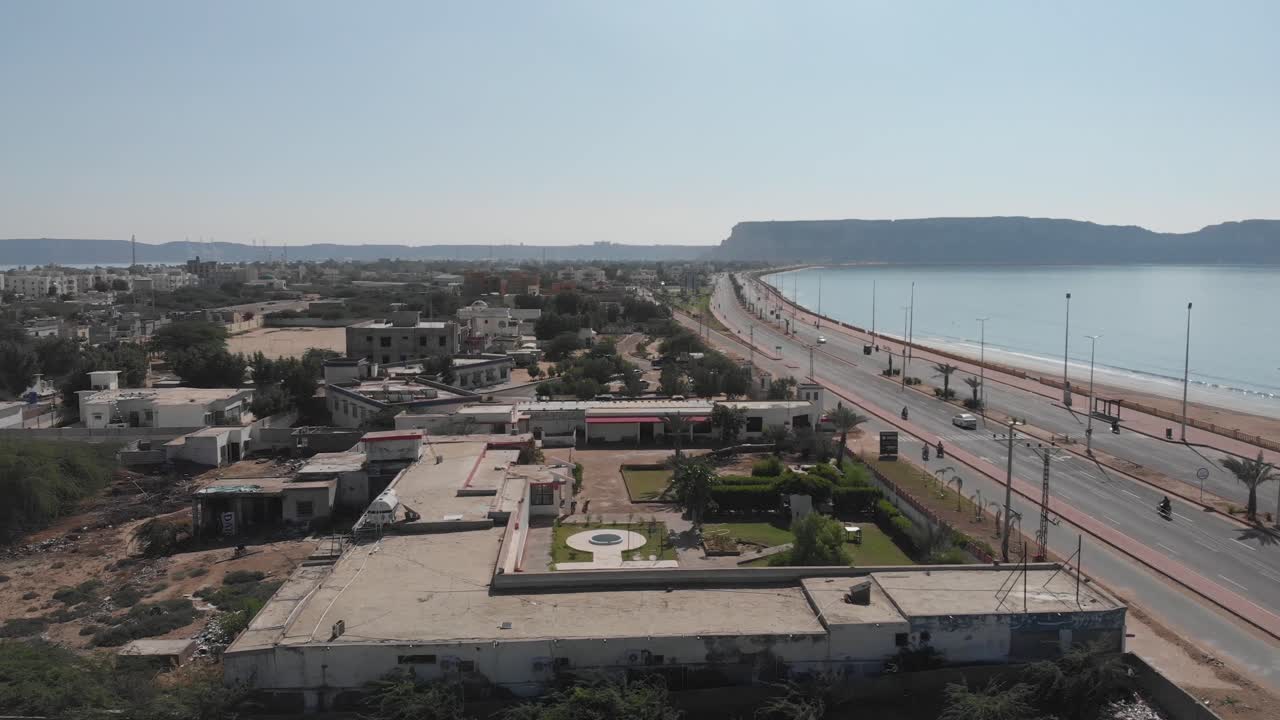 Koh-e-Batil è una delle colline più famose di Gwadar, Vista Aerea, Pescherecci