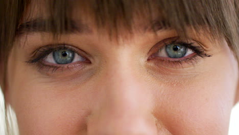 Closeup-for-optic-vision-exam-of-a-young-woman