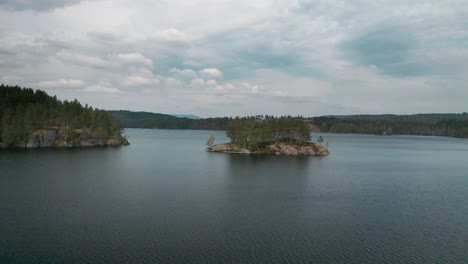 Luftaufnahme-Des-Gaseflafjorden-Sees-In-Norwegen