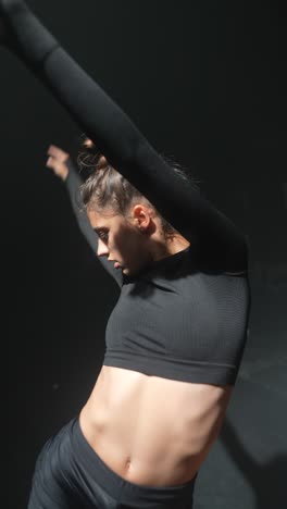 modern dance performance