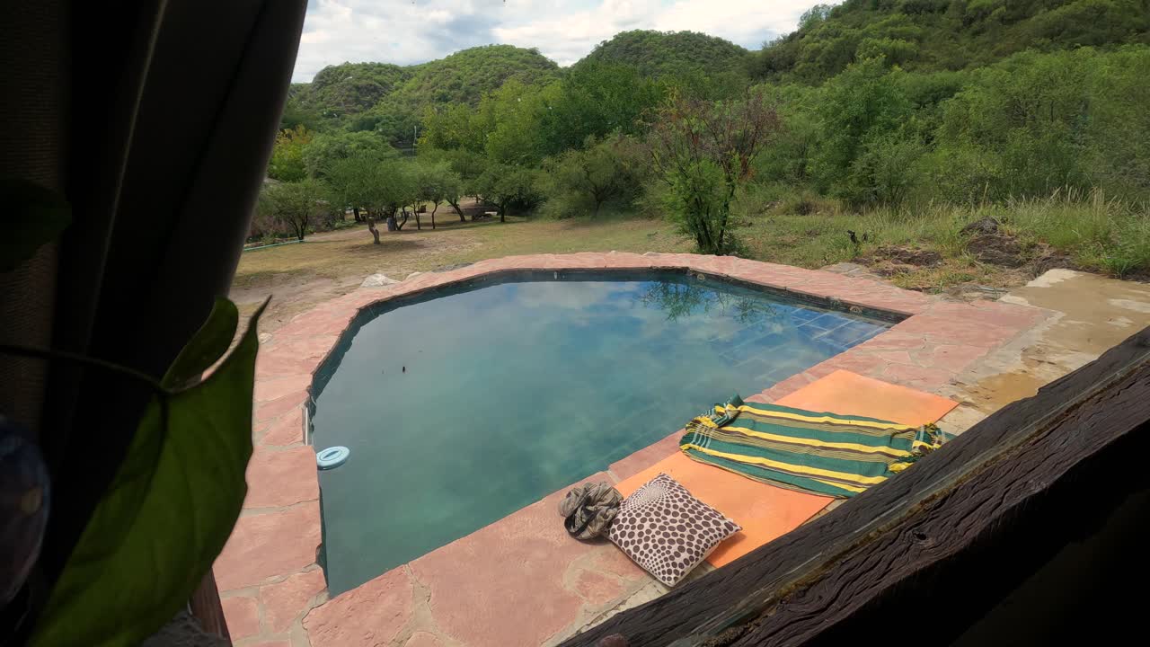 코르도바 아르헨티나의 빈 관광 리조트에서 지나가는 평범한 시간