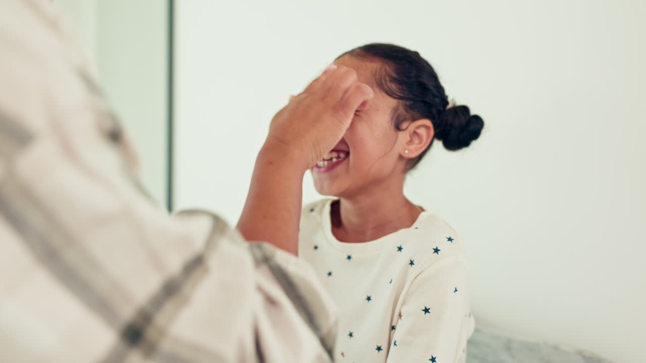 어린 아이, 피부 관리 웃음