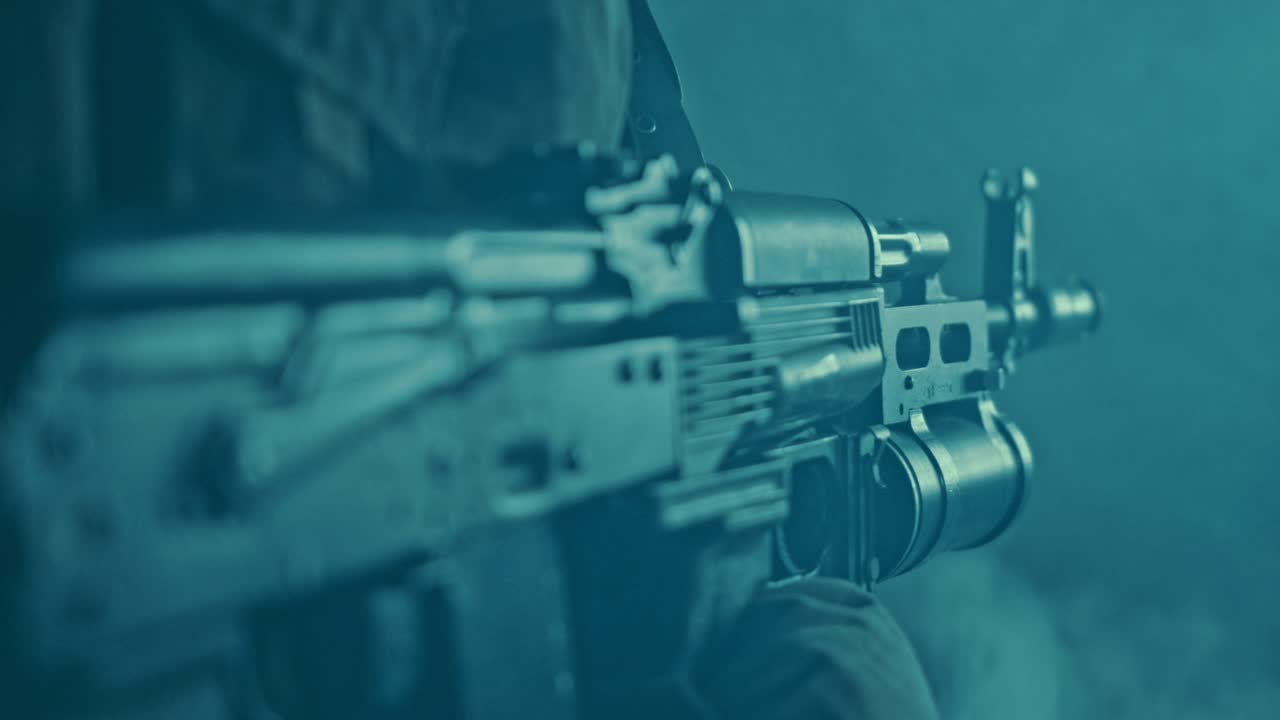 rifle de asalto kalashnikov. lanzagranadas en el rifle kalashnikov