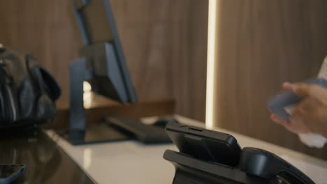 hotel reception payment transaction