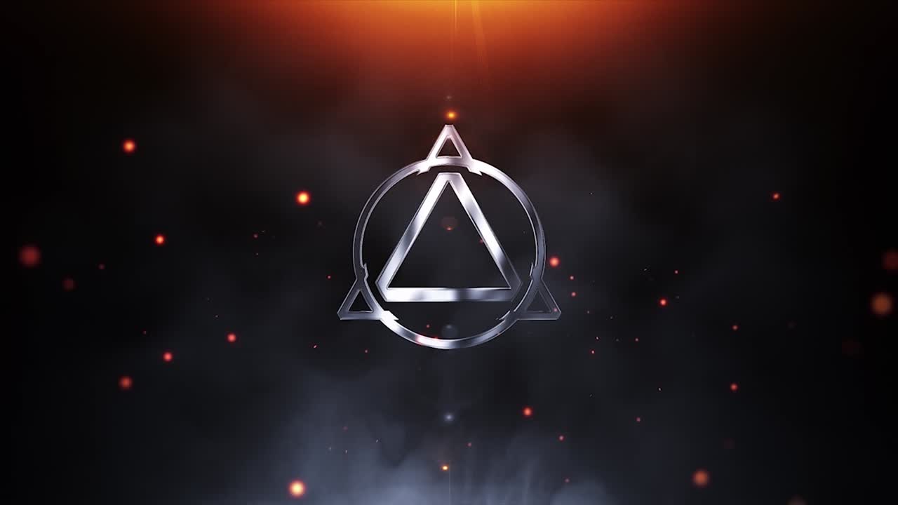 Metallisk Geometrisk Logoafsløring med Glødende Gnister og Røg