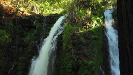 Meditation-concept,-stunning-scenery-of-a-relaxing-waterfall,-sounds-of-flowing-water