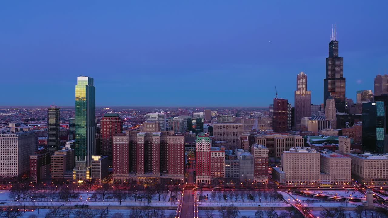 시카고의 도시 풍경, 아침 푸른 시간, 겨울.