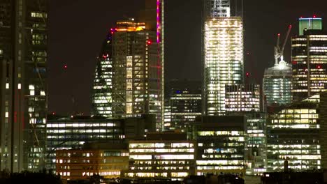 London-Night-Pan-0-01