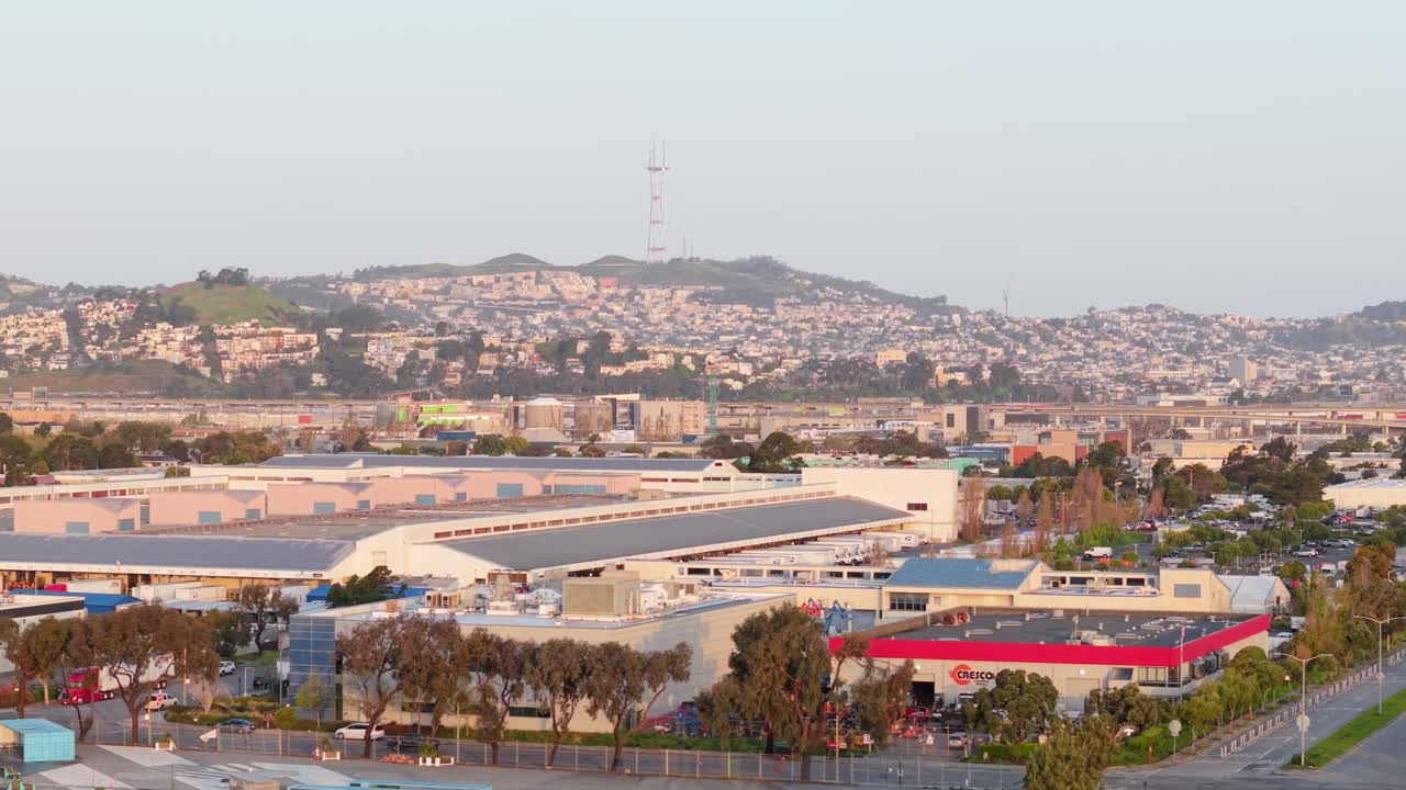 Flying above Heron’s Head Park uncovers San Francisco’s layered contrasts of nature, neighborhoods, and bayfront.