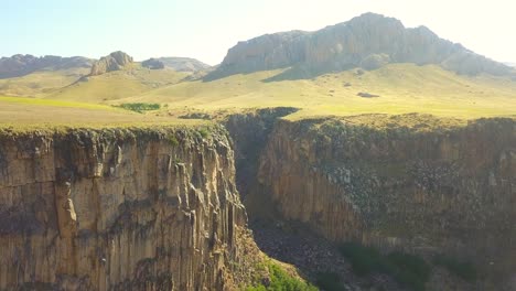 I camped near this rock , during the night, I took a photo of the sky, and during the day I took a photo of the earth.