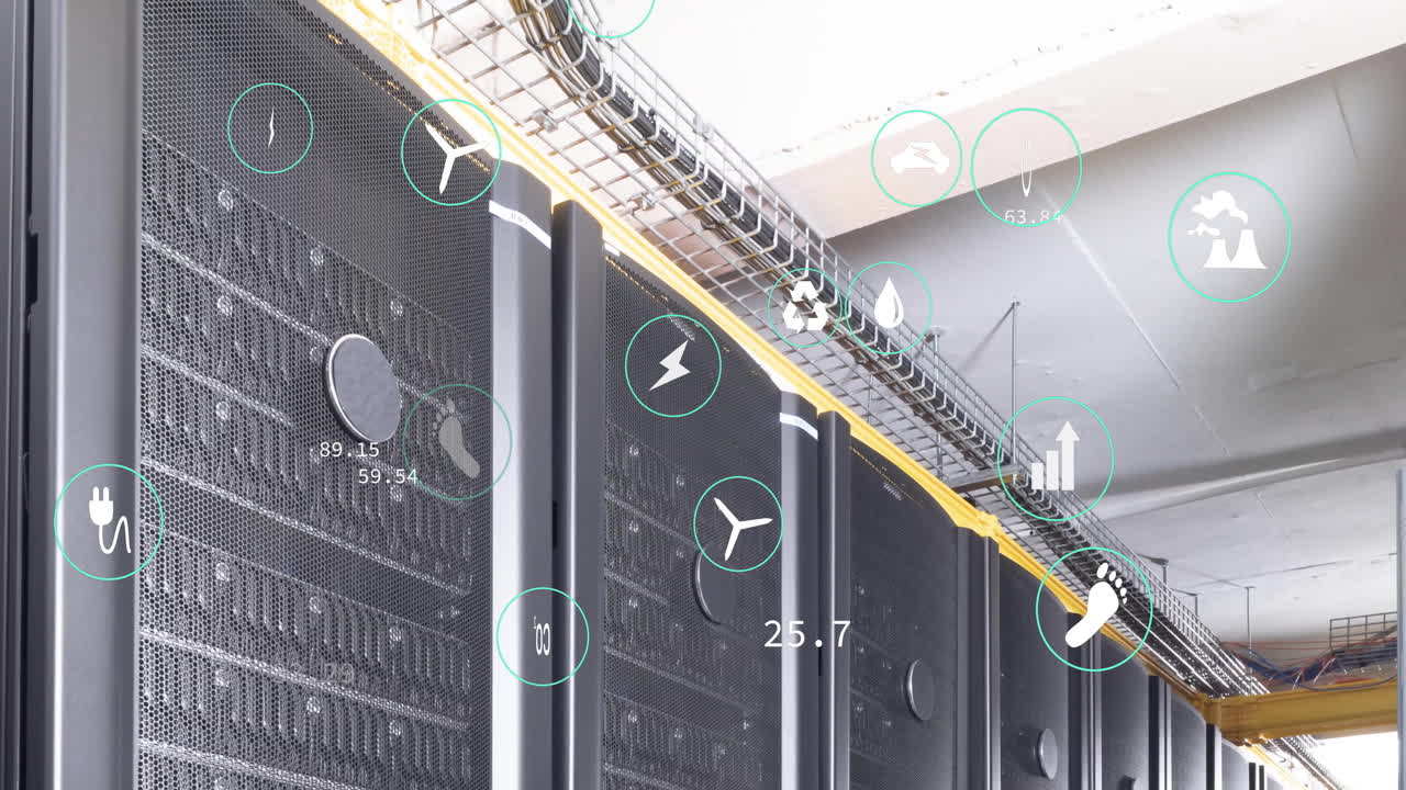 animación de iconos de ecología y procesamiento de datos en la sala del servidor