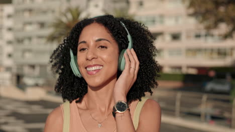 Black-woman,-headphones-and-listening-to-music