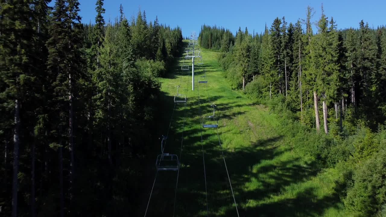 산 에 있는 스키 리프트